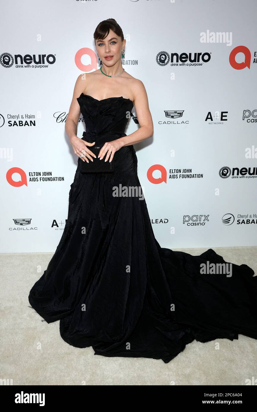 Julianne Hough attends the Elton John AIDS Foundation's 31st Annual