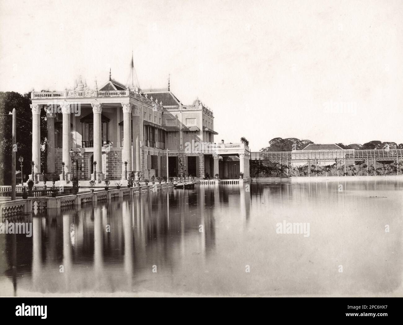 Vintage 19th c. photo: Thailand, Siam, Bangkok Royal Summer Palace Stock Photo