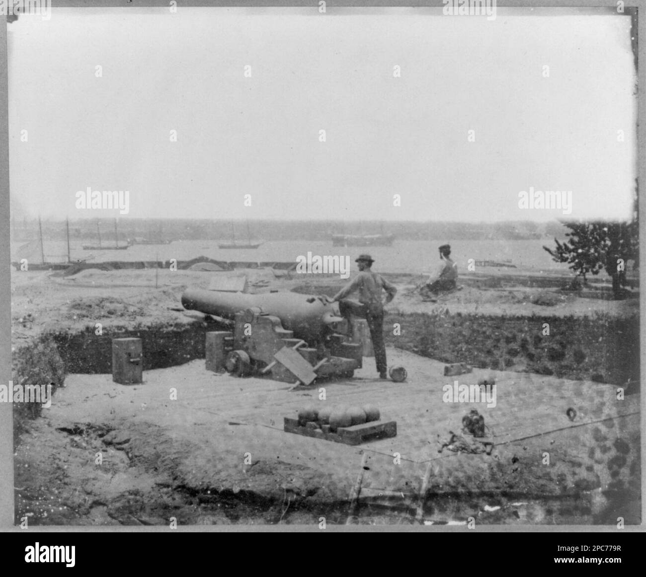 Confederate fortifications at Gloucester Point, Virginia, opposite Yorktown, Virginia. Civil War Photograph Collection, This record contains unverified data from caption card, Caption card tracings: Civil War Forts..; Civil War Yorktown Campaign; Geogr.; Ph. Ind. Stock Photo