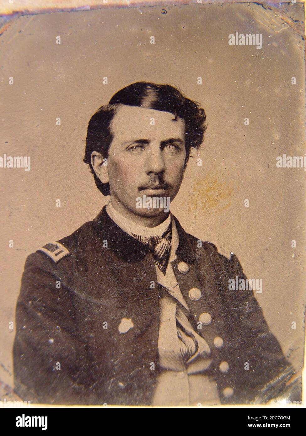 Unidentified soldier in Union first lieutenant uniform with badge of 14th Corps Army of the