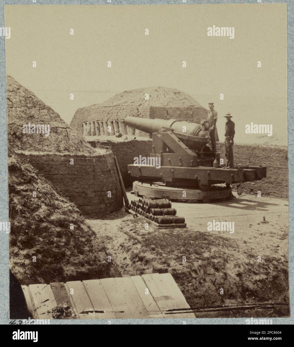Cannons south carolina charleston 1860 1870 hi-res stock photography ...