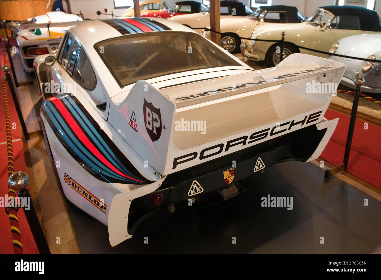 Porsche 935, nickname Moby Dick, rear spoiler, tail fin, turbocharger