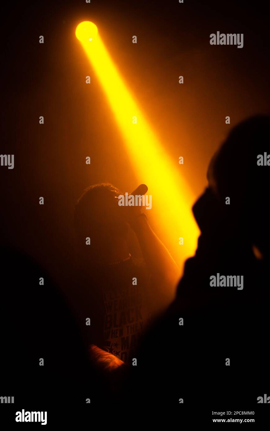 Microphone artist singer stage hi-res stock photography and images - Alamy
