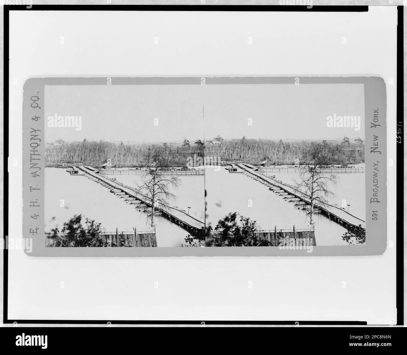 Pontoon across the Appomattox River, Virginia, Broadway Landing. Civil War Photograph Collection , Original negative is: LC-B811-2707. Pontoon bridges, Virginia, Appomattox River, 1860-1870, Rivers, Virginia, 1860-1870, United States, History, Civil War, 1861-1865, Transportation, Virginia, Appomattox River, United States, History, Civil War, 1861-1865, Engineering & construction, Virginia, Appomattox River. Stock Photo