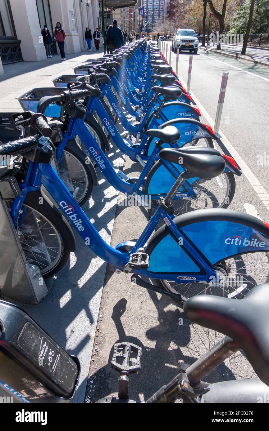 bicycles for hire, Manhattan, New York, USA Stock Photo Alamy
