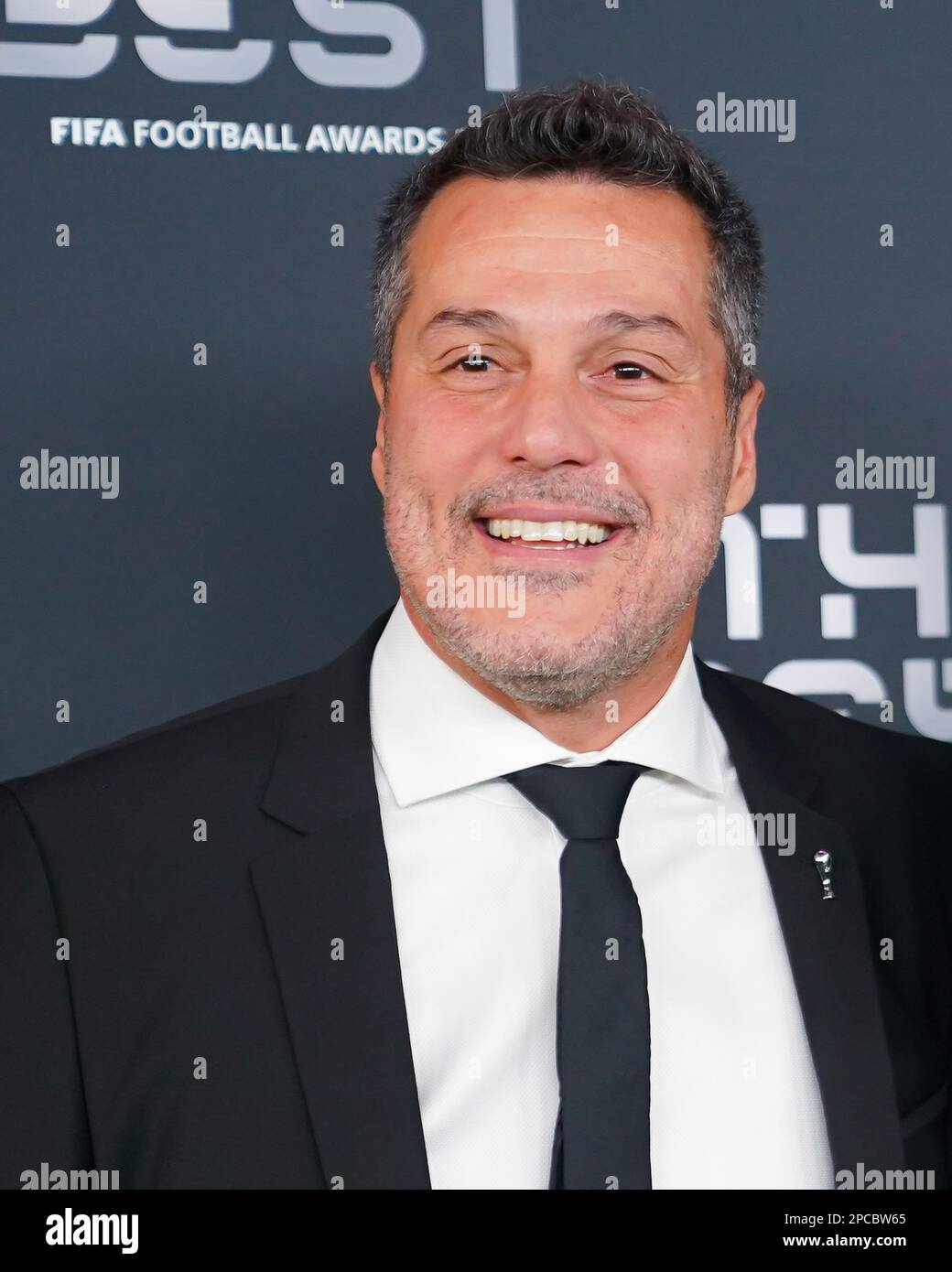 Cesar awards trophy hi-res stock photography and images - Alamy