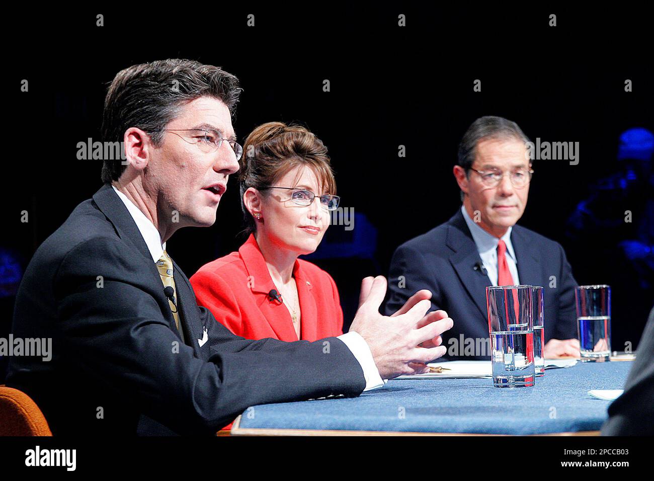 Independent gubernatorial candidate Andrew Halcro, from left