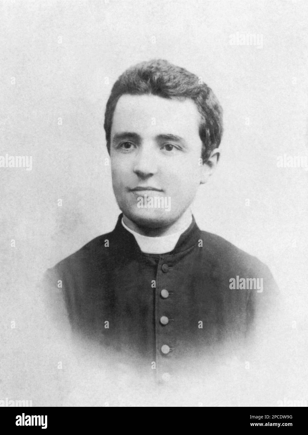 1894 , ITALY : The celebrated italian music composer of sacred music Don LORENZO PEROSI ( 1872 - 1956 ).  - COMPOSITORE - MUSICA - portrait - ritratto - prete - clergiman - priest - prelato - collar - colletto  - MUSICA  per ORGANO - Organista - CLASSICA - CLASSICAL - MUSICISTA - MUSICA - FOTO STORICE - HISTORY  ----  ARCHIVIO GBB Stock Photo