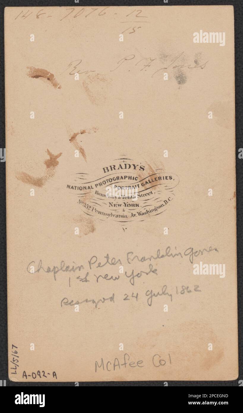 Chaplain Peter Franklin Jones of 1st New York Infantry Regiment and 21st New York Cavalry Regiment in uniform / Brady's National Photographic Portrait Galleries, Broadway & Tenth Street, New York & No. 352 Pennsylvania Av., Washington, D.C.. Liljenquist Family Collection of Civil War Photographs , pp/liljpaper. Jones, Peter Franklin, 1825-1887, United States, Army, New York Infantry Regiment, 1st (1861-1863), People, United States, Army, New York Cavalry Regiment, 21st (1863-1866), People, Soldiers, Union, 1860-1870, Military uniforms, Union, 1860-1870, Chaplains, 1860-1870, United States, His Stock Photo