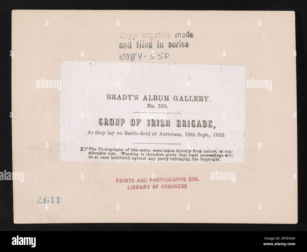 Group of Irish brigade as they lay on the battlefield of Antietam, 19th Sept., 1862. Brady's Album Gallery, no. 550, Entered according to Act of Congress, in the year 1862, by Alexander Gardner, in the Clerk's Office of the District Court of the District of Columbia, Title from item, LC copy digitized with funding from The Center for Civil War Photography, Digitized, 2014. Funding from The Center for Civil War Photography. United States, Army of the Potomac, Irish Brigade , Antietam, Battle of, Md, 1862, War casualties, Maryland, Antietam, 1860-1870, Campaigns & battles, Maryland, Antietam, 18 Stock Photo