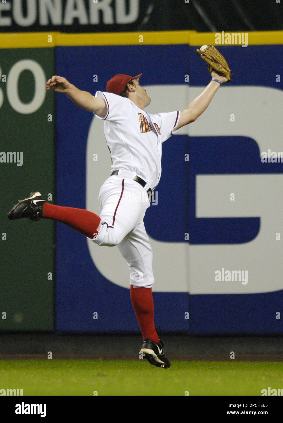 Washington Nationals Right Fielder Austin Kearns Makes The Catch On A 