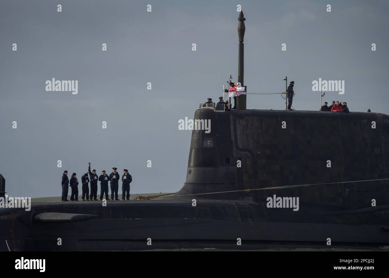 HMS Anson (S123) departing BAE Systems in Barrow-in-Furness (England) on her maiden voyage to Faslane, Scotland. Stock Photo