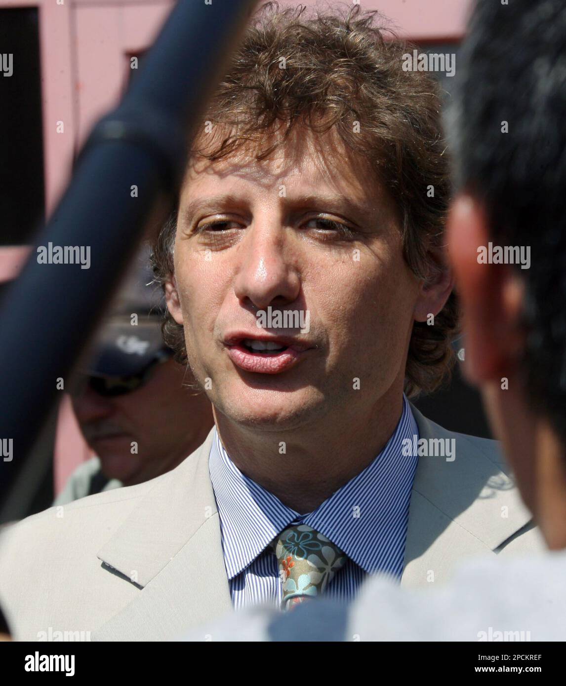 Attorney Seth Temin makes a statement that all charges against his