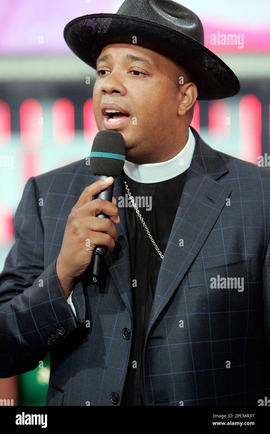 Reverend Run appears on MTV's