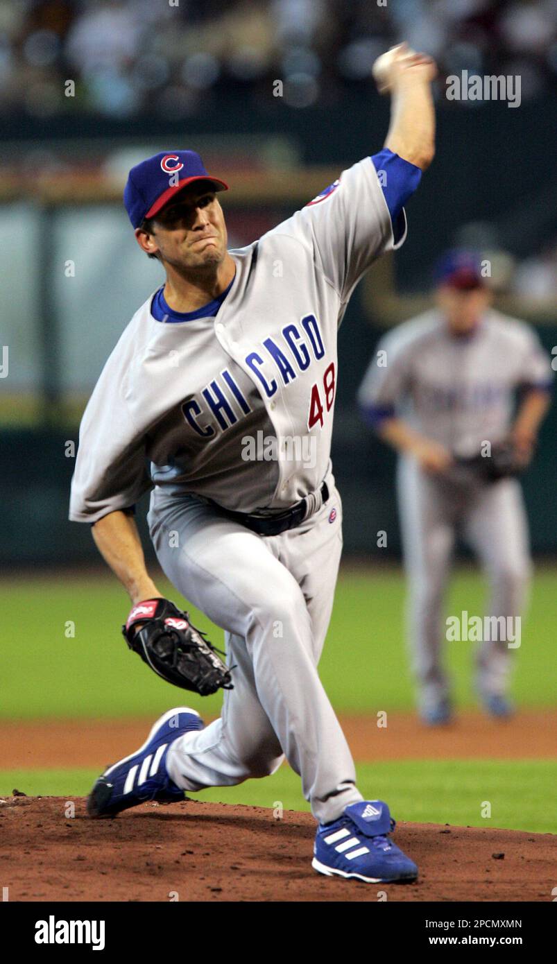 Chicago Cubs' Ryan O'Malley delivers a pitch in the first inning against  the Houston Astros in their baseball game Wednesday, Aug. 16, 2006 in  Houston. In his first game with the Cubs