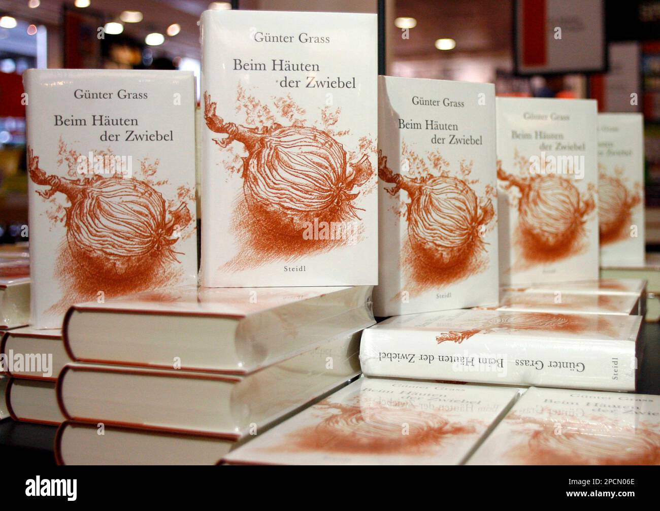 The new book of German novelist Guenter Grass, "Beim Haeuten der