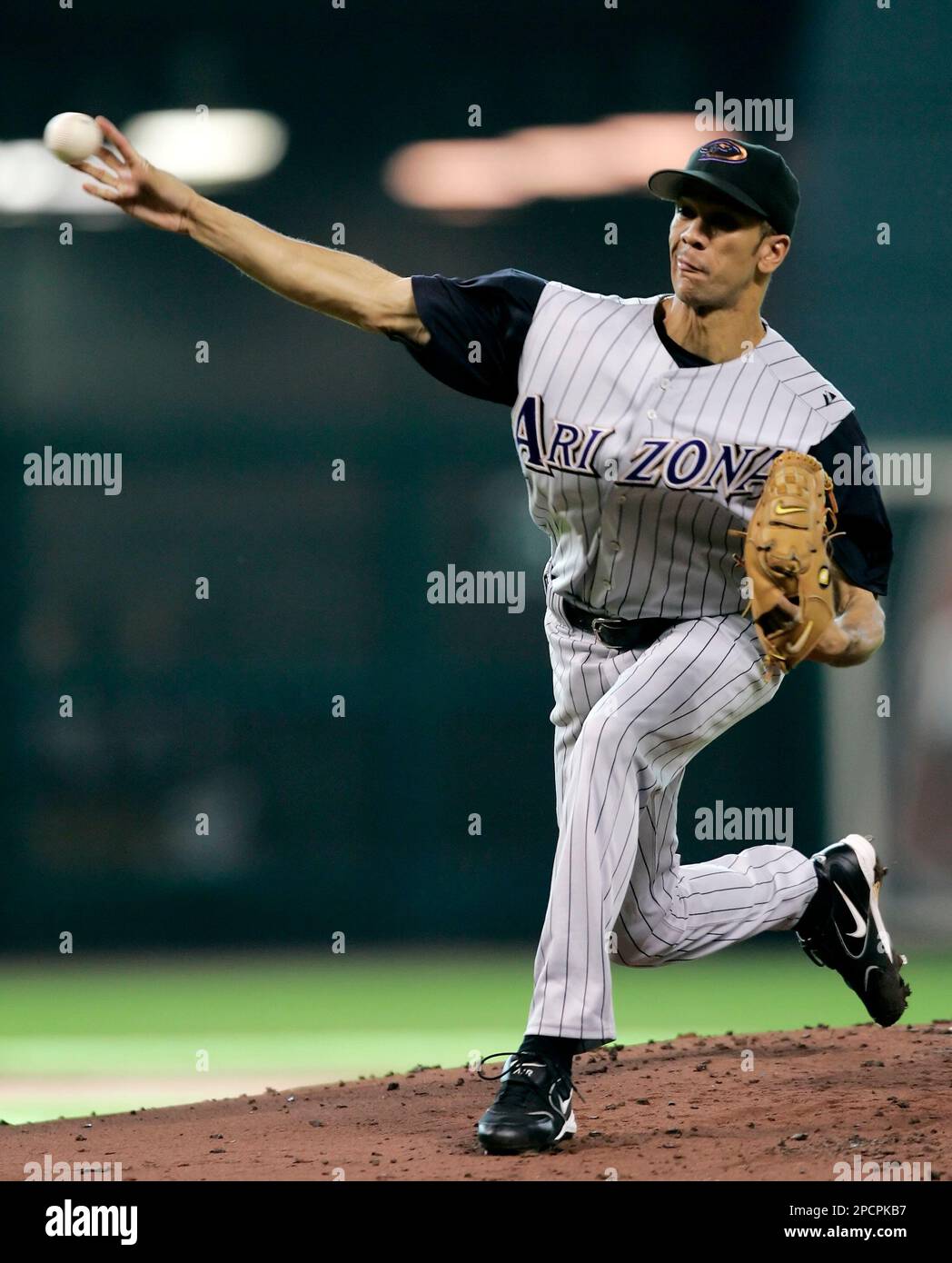 Arizona Diamondbacks pitcher Juan Cruz delivers a pitch against the Houston  Astros during the first inning of their Major League Baseball game  Saturday, July 29, 2006, in Houston. (AP Photo/David J. Phillip