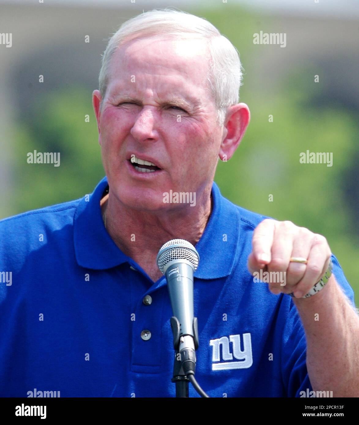 New York Giants coach Tom Coughlin gestures to make a point during a