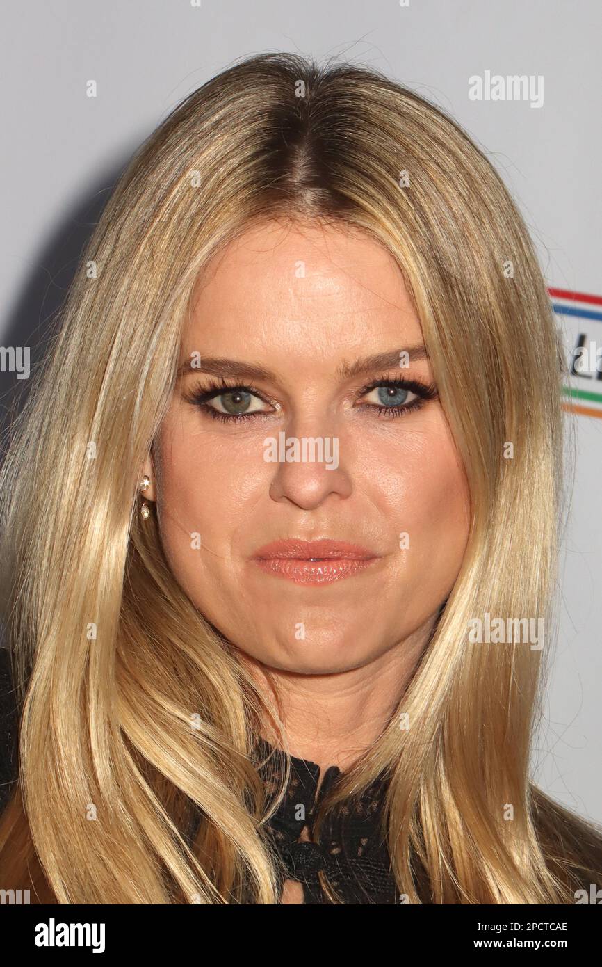 Alice Eve 03/09/2023 The 17th annual Oscar Wilde Awards 2023 held at