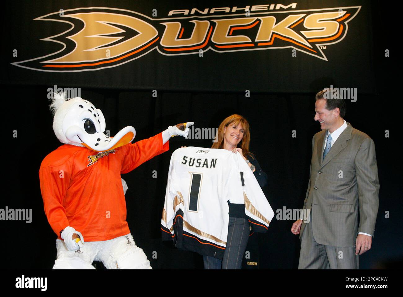 Official: Ducks Bring Back Wild Wing Jersey