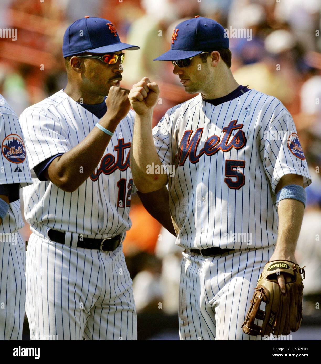New York Mets manager Willie Randolph, left, congratuates David Wright  after the Mets 9-4 win over the Baltimore Orioles, Sunday, June 18, 2006,  in their baseball game at Shea Stadium in New