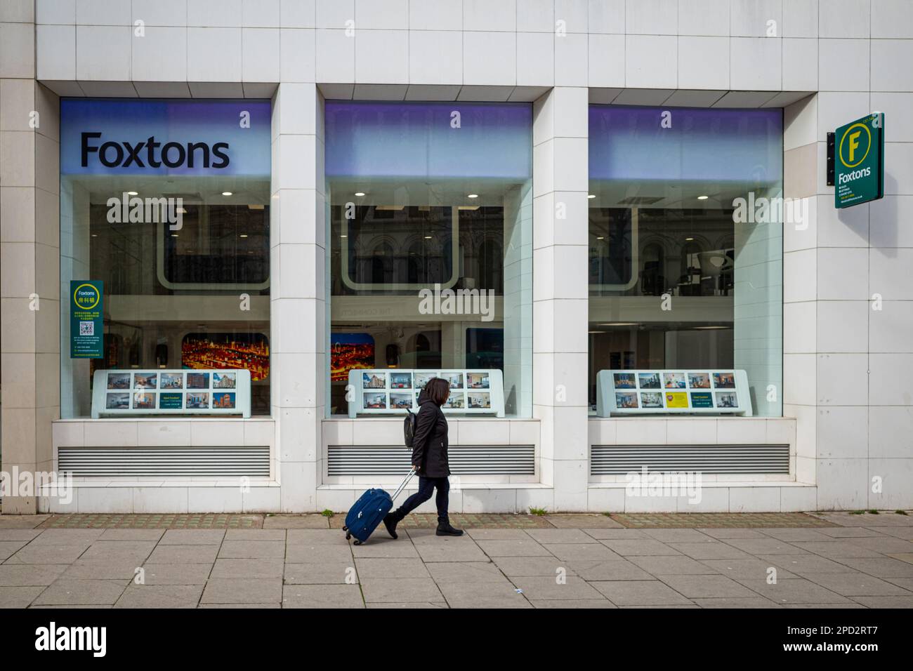 Foxtons London - Foxtons Estate Agency Offices on High Holborn in Central London. Foxtons Group plc. Founded 1981. Stock Photo