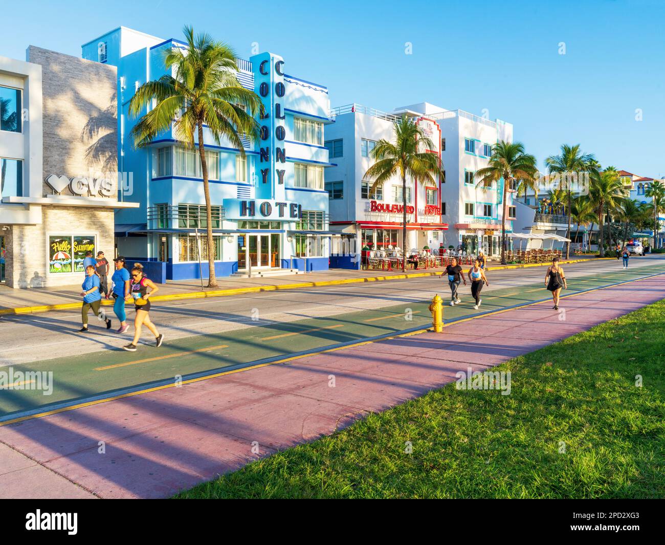 Early Morning South Beach Ocean - Early Morning South Beach Ocean Drive Floridas East Coast Miami Florida Usa 2PD2XG3