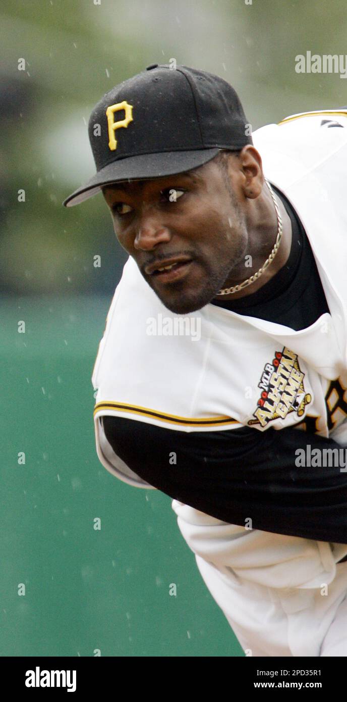 Pittsburgh Pirates starting pitcher Wardell Starling watches his