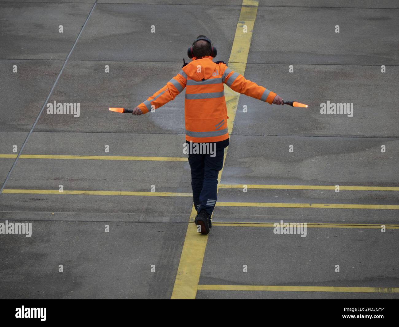 Terminal Line Operator Terminal operator hi-res stock photography and images - Alamy