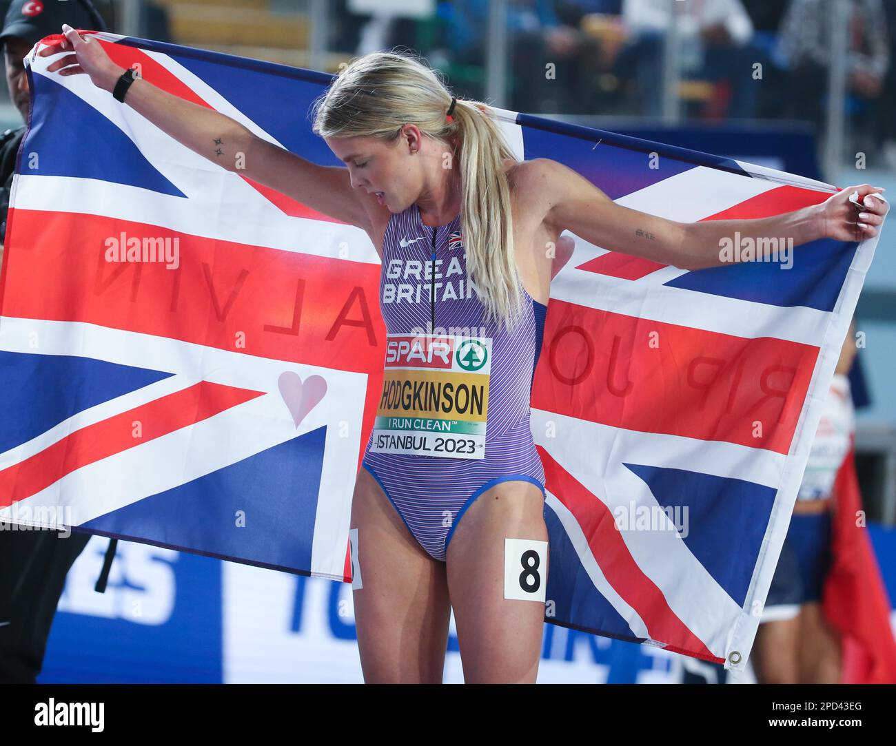 keely-hodgkinson-of-great-britain-800m-women-final-during-the-european