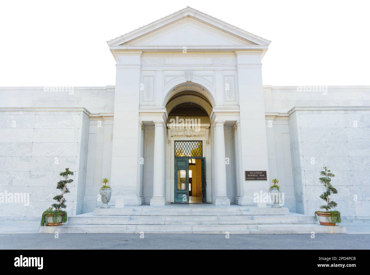 LOS ANGELES, CALIFORNIA DECEMBER 20, 2022 Entrance to the Hollywood