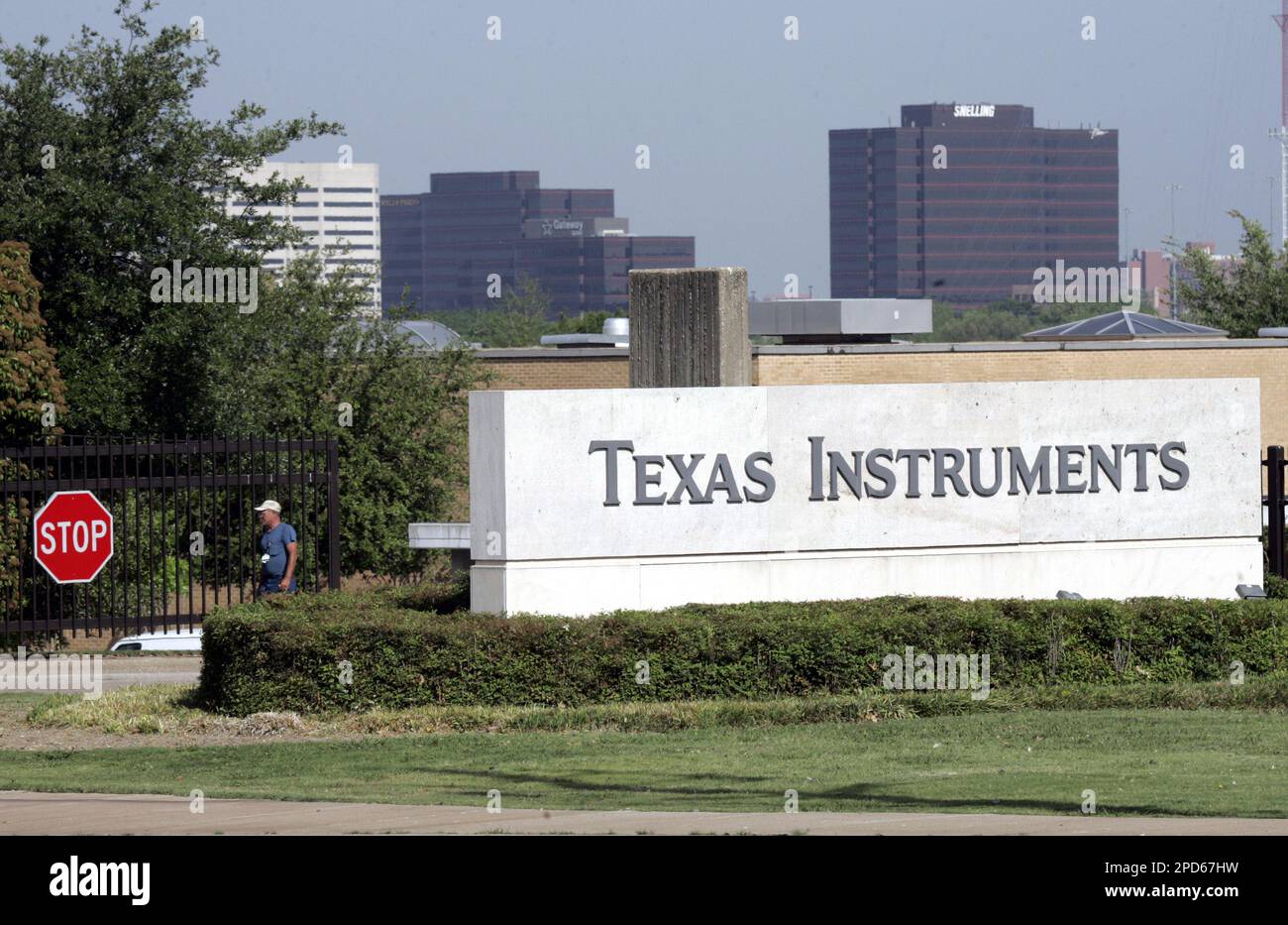 An entrance to Texas Instruments Inc., in Dallas is shown April, 18 ...