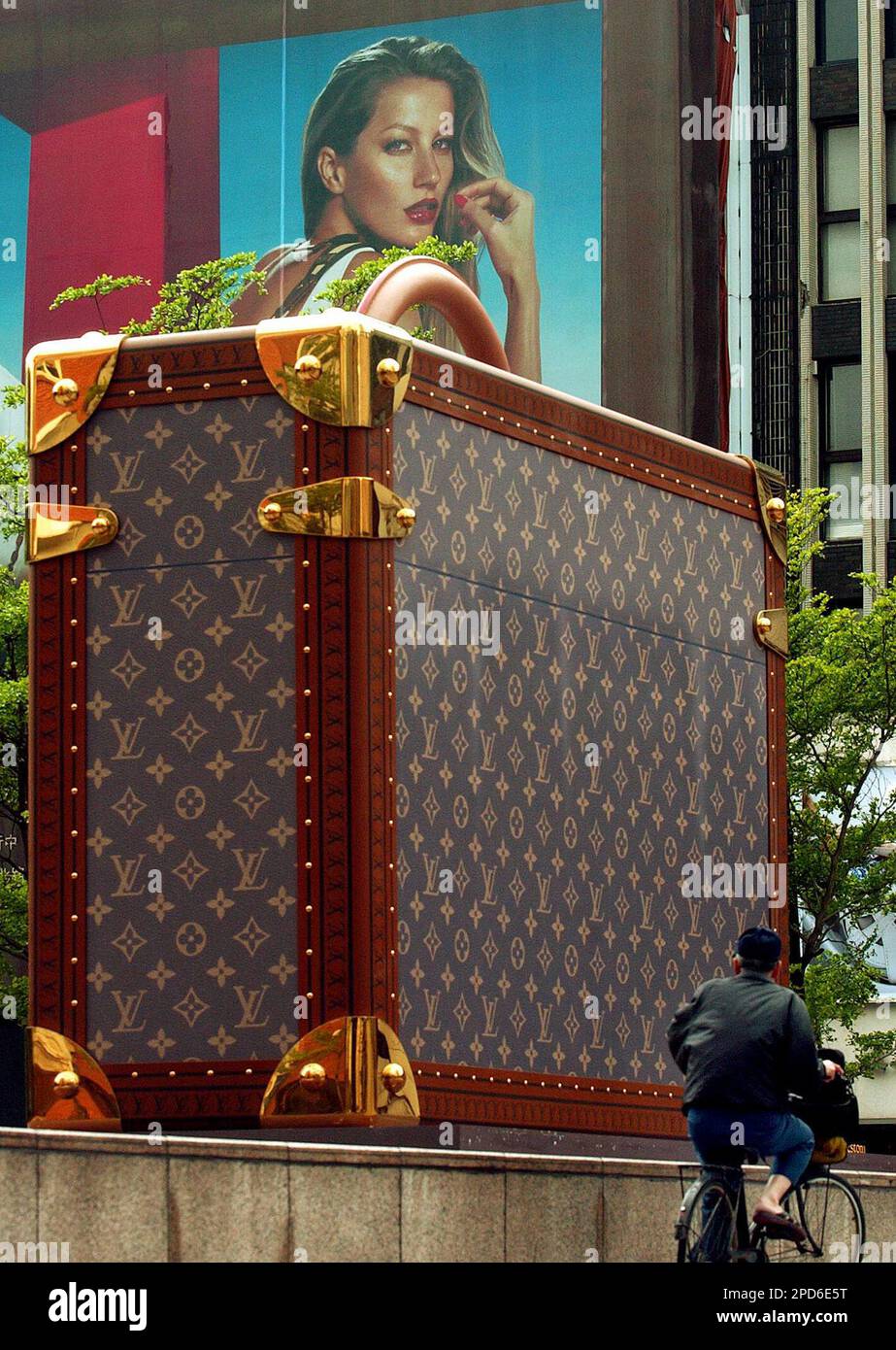 A huge Louis Vuitton bag is seen outside of Regent Hotel, Saturday