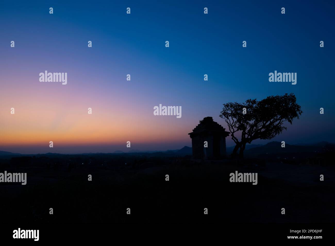 Hemakuta Hill is one of the tallest hills in Hampi. its offers a