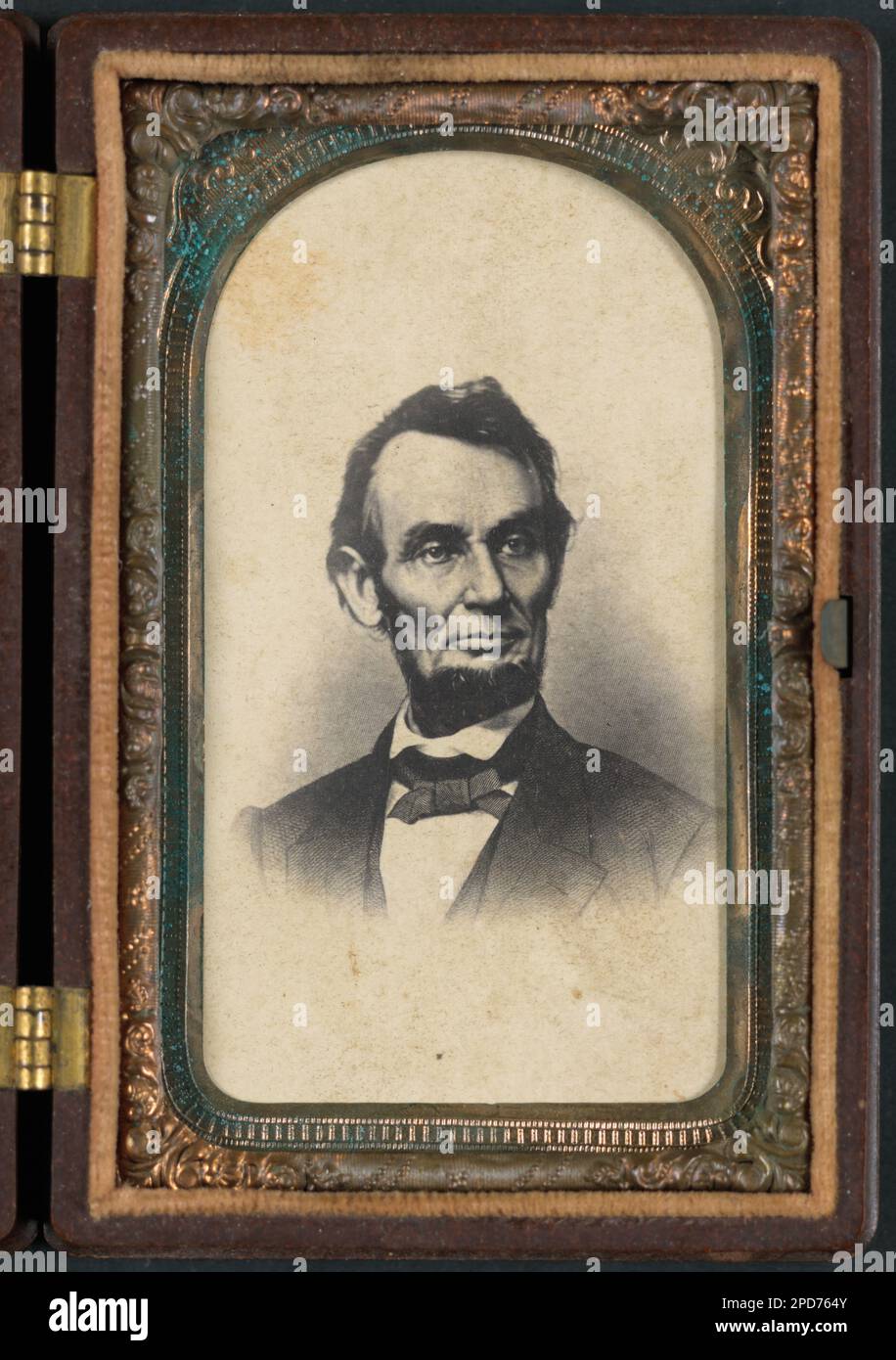 Portrait of Abraham Lincoln in thermoplastic case. Liljenquist Family ...