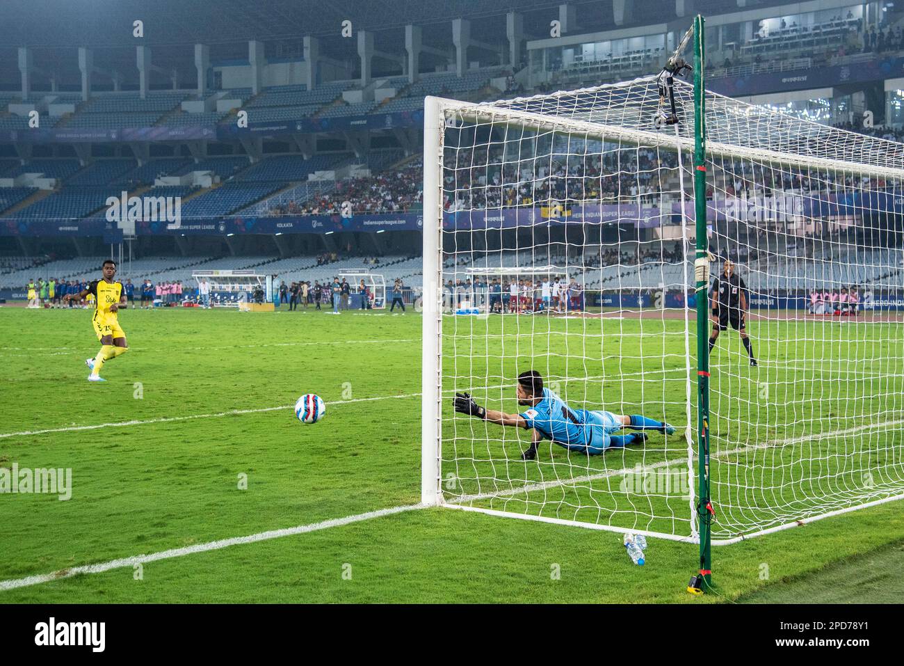 Kolkata India 13th Mar 2023 ATKMB Beats Hyderabad FC On A Penalty kolkata-india-13th-mar-2023-atkmb-beats-hyderabad-fc-on-a-penalty