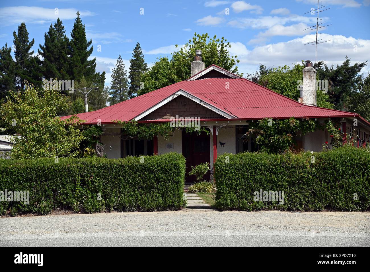 The Bungalow in Swindon Street in the Central Otago village of Ophit. It was occupied by the Very Rev. Alexander Dom, also known as 'Jesus Don'. Stock Photo