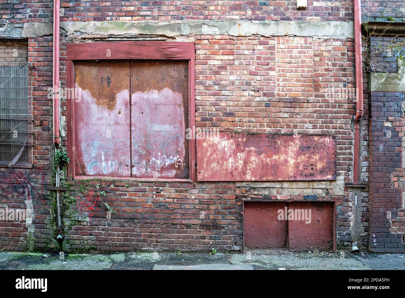 Liverpool Dockland warehouse elevation Stock Photo