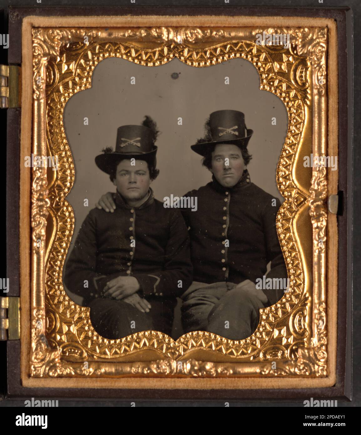 Two unidentified soldiers in Union cavalry uniforms. Liljenquist Family ...