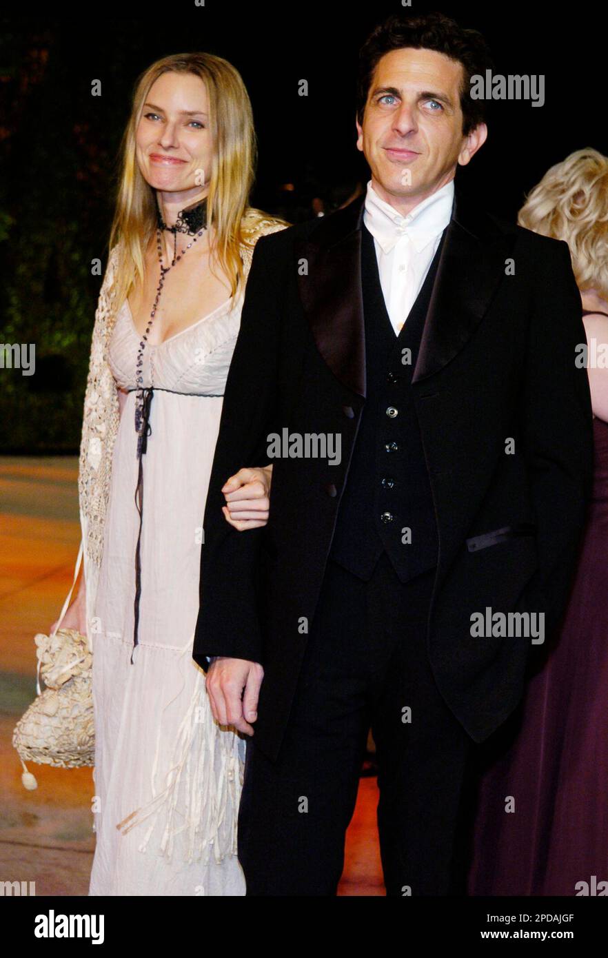 Aimee Mann and Michael Penn arrive together at the annual Vanity Fair Oscar  party at Morton's in West Hollywood, Calif., Sunday, March 5, 2006. (AP  Photo/Chris Pizzello Stock Photo - Alamy