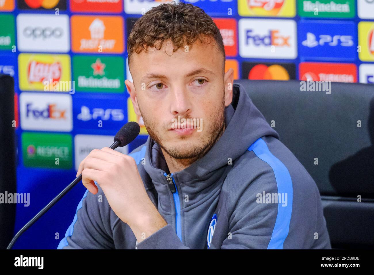 ssc-napoli-s-kossovari-defender-amir-rrahmani-during-press-conference