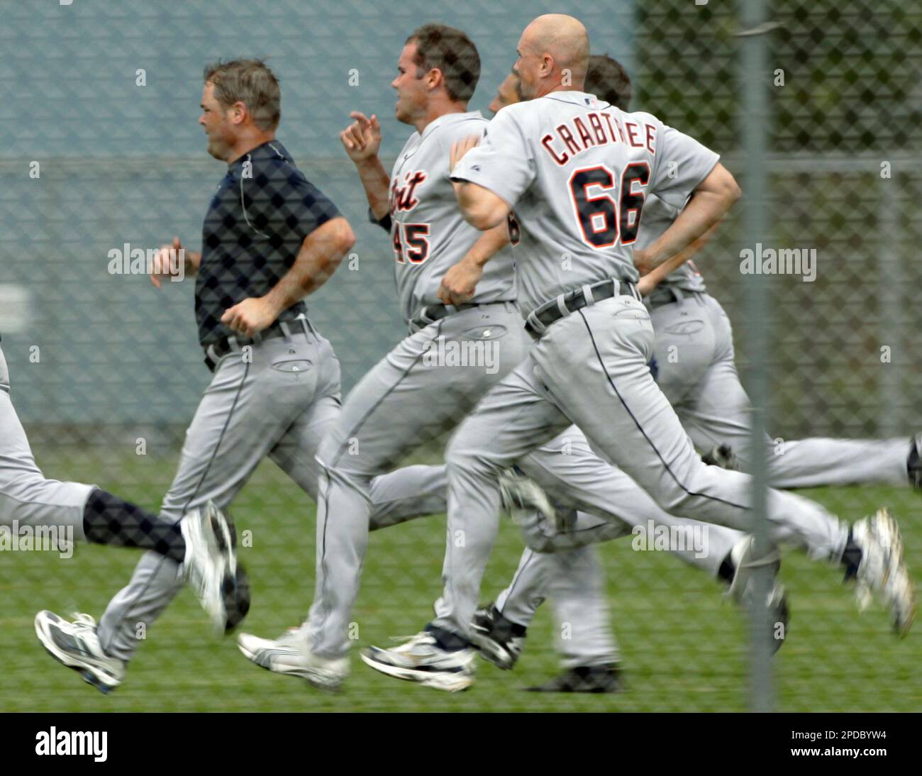 ADVANCE FOR WEEKEND EDITIONS, APRIL 1-2 **Detroit Tigers pitcher Justin  Verlander practices during spring training baseball drills at the Tigers  camp in Lakeland, Fla., Feb. 20, 2006. (AP Photo/Duane Burleson Stock Photo  - Alamy