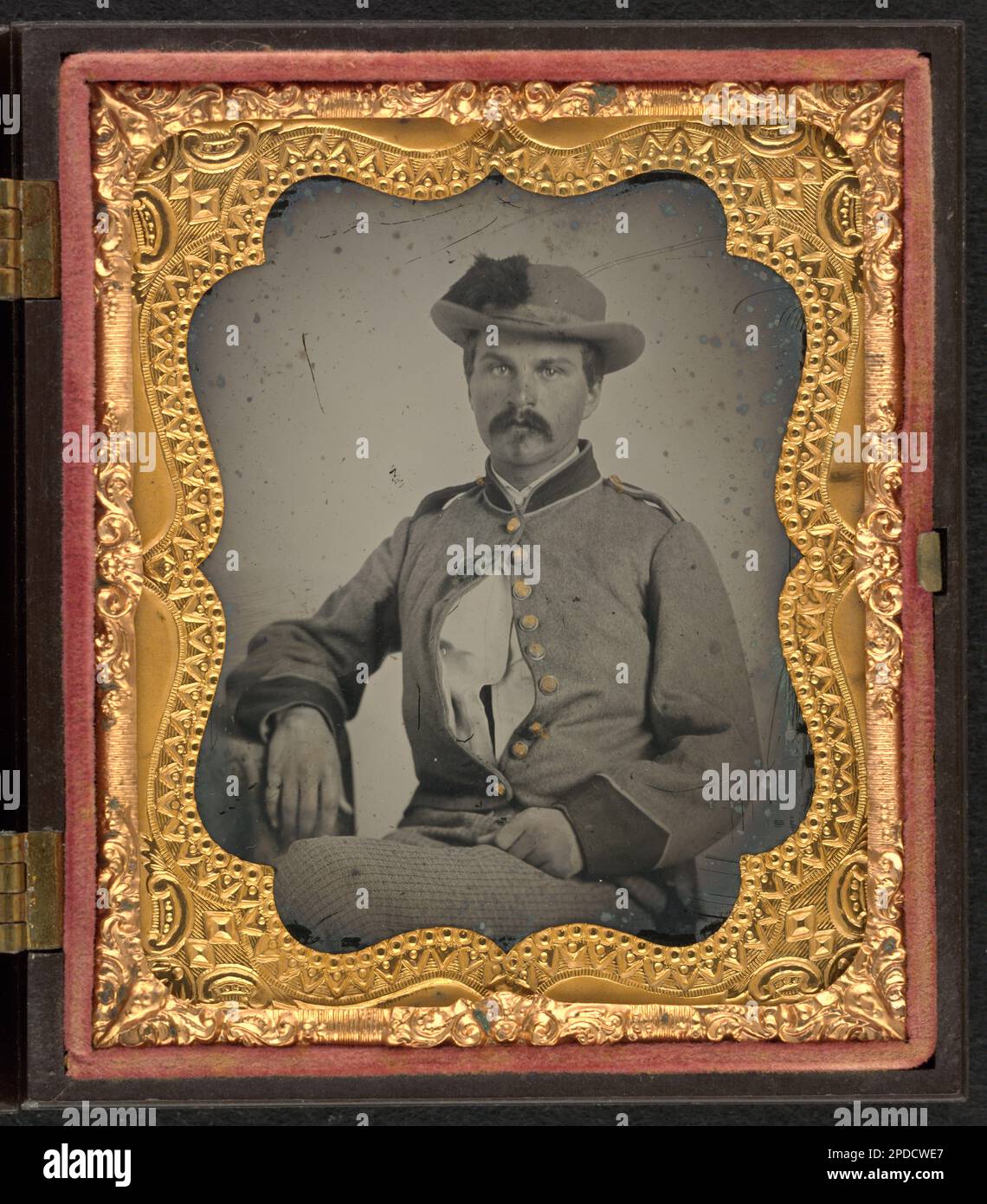 Private John Poole Sellman of Co. K, 1st Virginia Cavalry Regiment and Co. A, 1st Maryland Cavalry Regiment in uniform with Maryland state seal buttons. Liljenquist Family Collection of Civil War Photographs , FAmbrotype/Tintype photograph filing series , pp/liljconfed. Sellman, John Poole, 1840-1908, Confederate States of America, Army, Virginia Cavalry Regiment, 1st, People, Confederate States of America, Army, Maryland Cavalry Battalion, 1st, People, Soldiers, Confederate, 1860-1870, Military uniforms, Confederate, 1860-1870, United States, History, Civil War, 1861-1865, Military personnel, Stock Photo