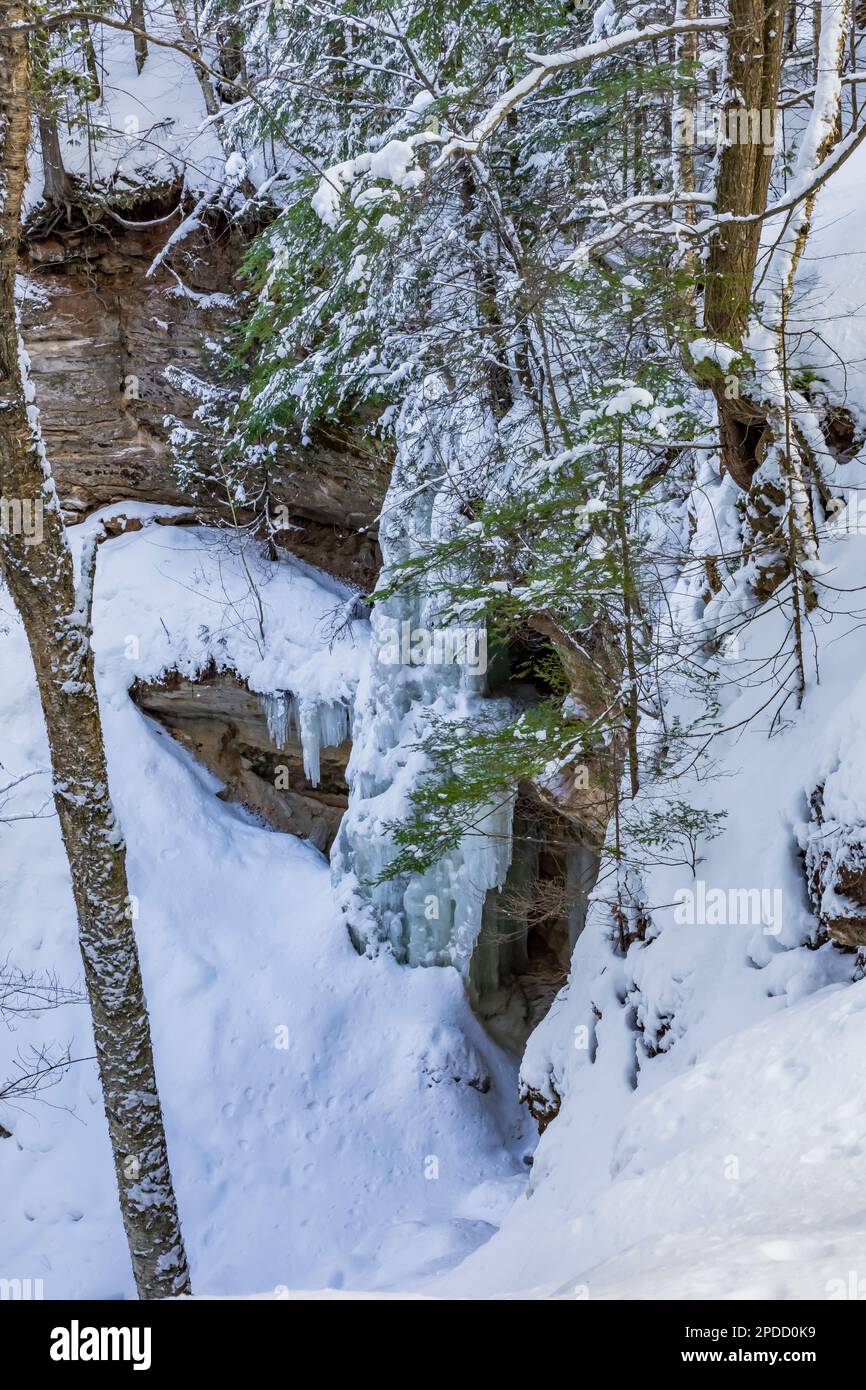 Cliff and ice column along Munising Ski Trails at Pictured Rocks