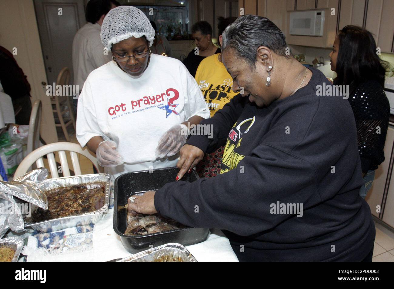 Gladys Bettis, right, mother of Pittsburgh Steelers running back
