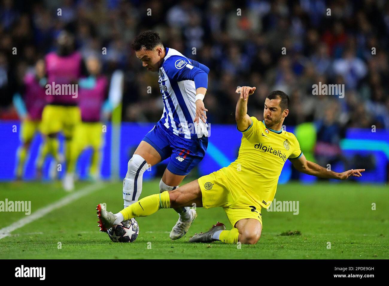 Henrikh Mkhitaryan Inter football render - FootyRenders