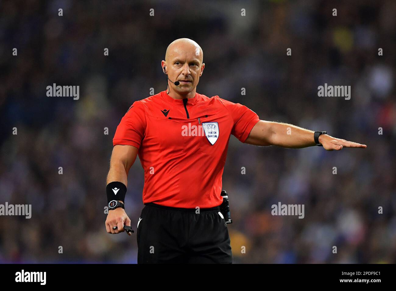 14th March 2023: Stadium of Dragoa, Porto, Portugal: Champions League football, FC Porto versus Inter Milan: Referee Szymon Marciniak (POL) Stock Photo