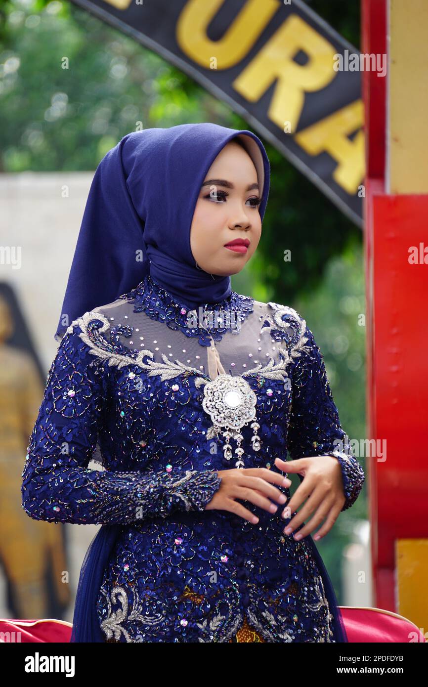 Indonesian with a Javanese wedding dress Stock Photo Alamy
