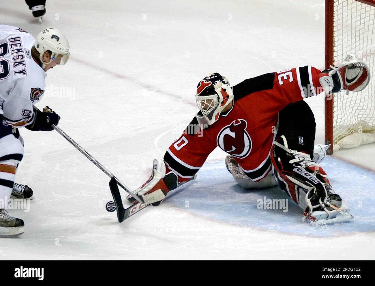 How to Take a Puck to the Face With Martin Brodeur 