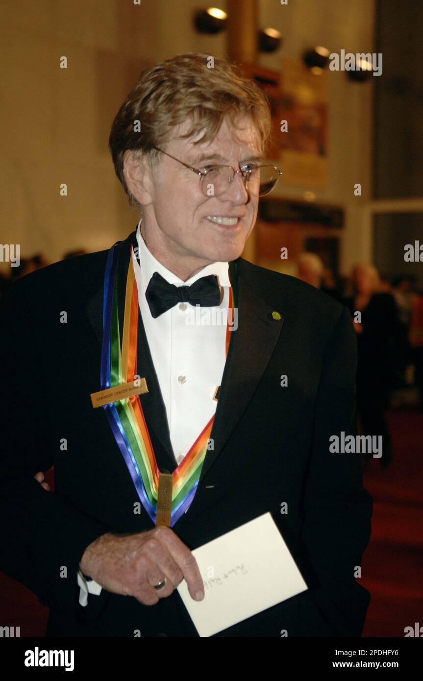 Kennedy Center honoree Robert Redford talks to the press on the red